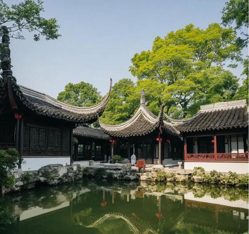 南京白下梦露餐饮有限公司